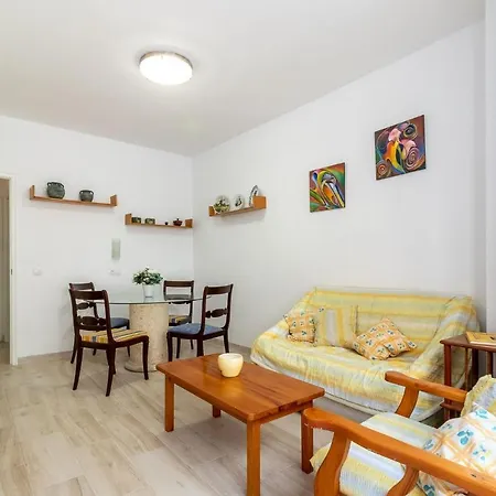 Appartement Flatguest Central +3bed +2bath +wifi *